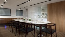 Motor Yacht OUT - Dining